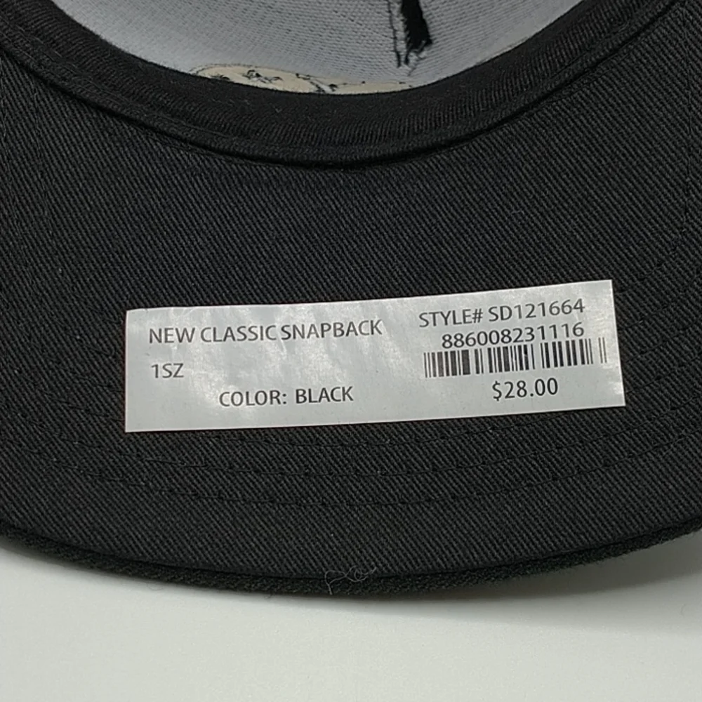 FLY SOCIETY  New Classic Black Snapback Hat/Cap